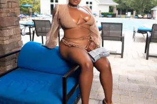 😘😘 Tired of being home Come over Your secrets are safe with with me🤭🥰 - Image 8